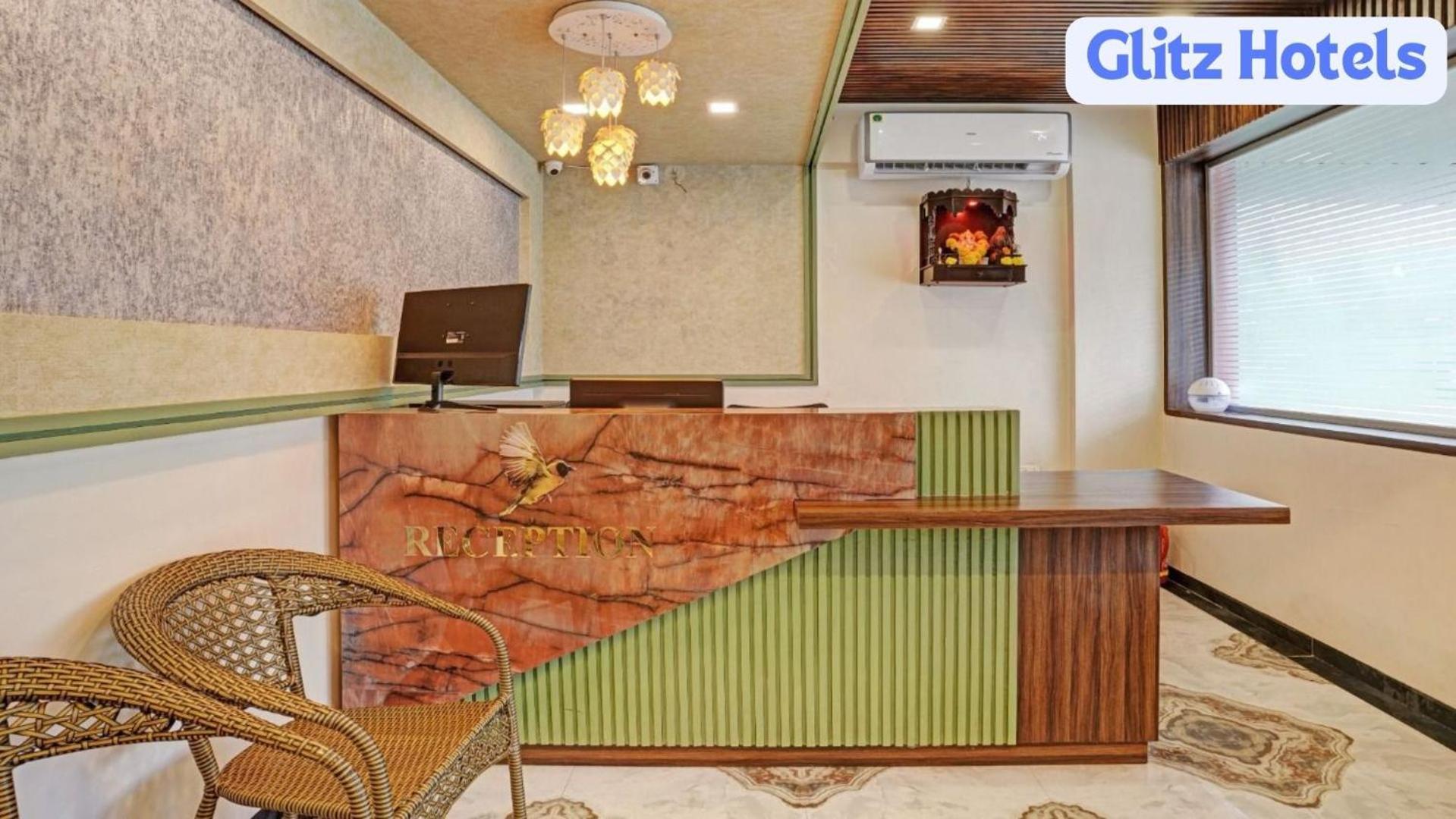 Glitz Hotels Golden Birds - Mahape, Navi Mumbai Esterno foto